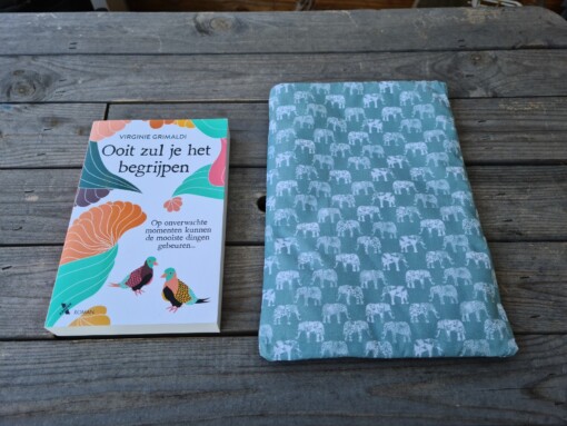 Booksleeve Gentle Giant – Bescherm je boeken met een vleugje elegantie!