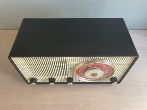 Vintage bluetooth radio  Philips 1956 zwart rood