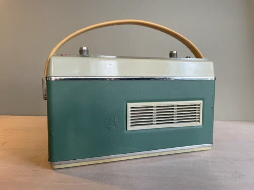 Vintage bluetooth radio Optalex uit 1969