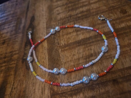 Gekleurde kralenketting