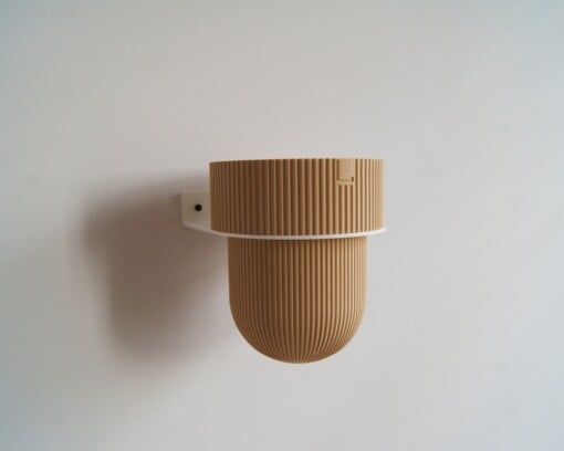 STERKSTAEL Flora S Eco Pot Dessert Sand - bloempothouder - kleur houder wit - kleur pot zandkleurig - inclusief bloempot ø12cm - poedercoating - staal
