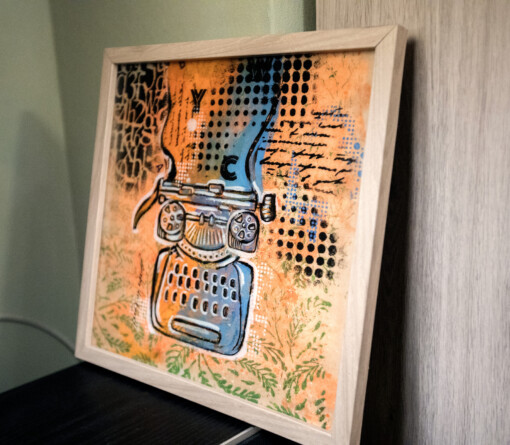 Woorden, woorden... 2- collagekunst onder een epoxylaag