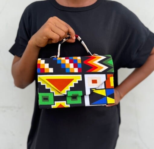 Mino kente