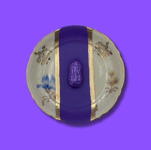 Vintage funky wandbordje "Purple/Gold  Peanut-mini"