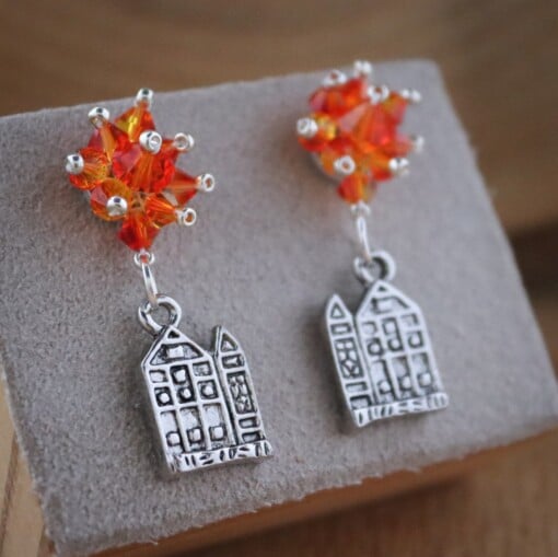 Swarovski Oorstekers en Grachtenpandjes Bedel oorbellen, vier Nederland in stijl!