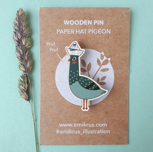 Paper Hat Pigeon - Houten Pin Duif