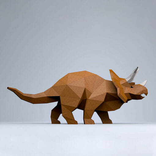 DIY pakket Dinosaurus – Triceratops – compleet knutselpakket met snijmat, liniaal, vouwbeen, mesje