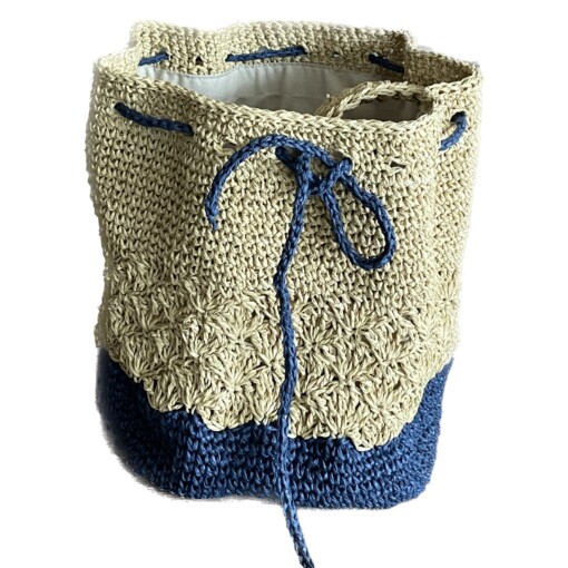 Gehaakte beurs tas van duurzame raffia garen