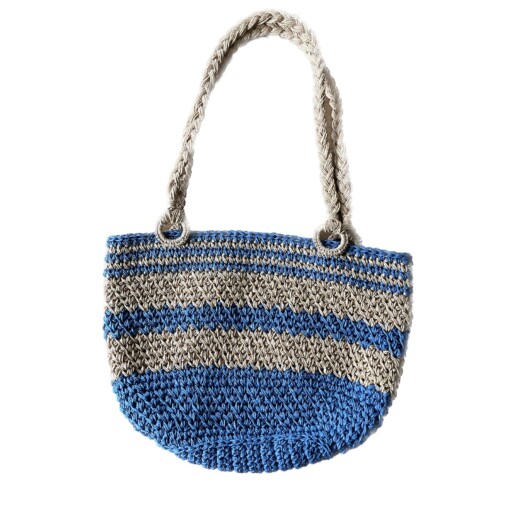 Gehaakte handtas van raffia garen in blauw en crème kleuren
