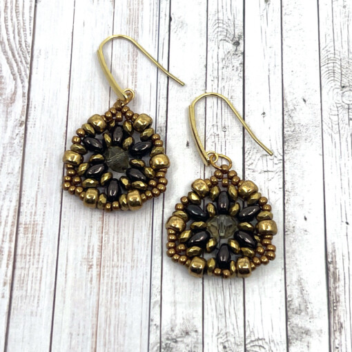 Oorbellen | Miyuki Beads geregen oorbellen | Bruin - Bronskleurig of Wit -Zilverkleurig