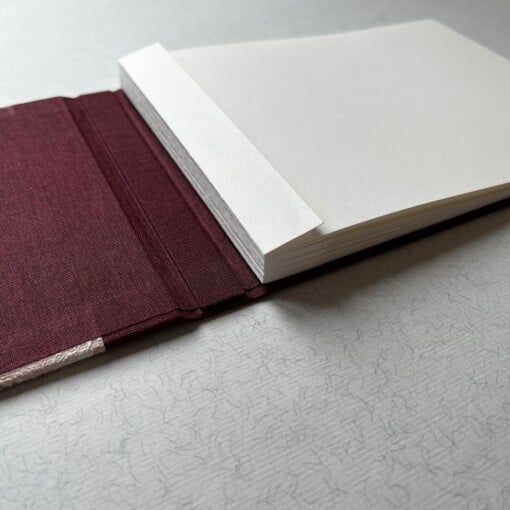 Foto album, met bloesem , linnen en papier, handgemaakt