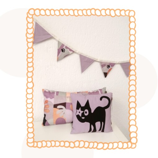 Vlaggenlijn met afdruk kattenpootjes | Lila Fantasie | 1.5 Mtr | Woonslinger