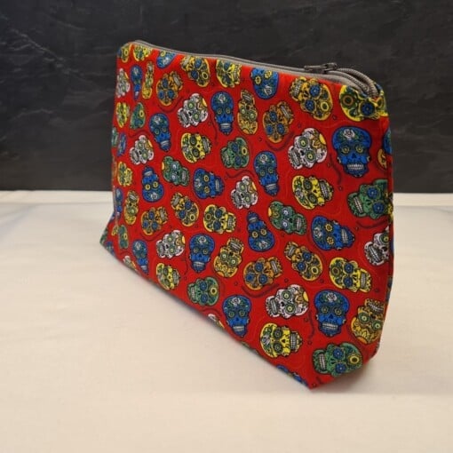 Handgemaakte Toilettas / Make-up Tas met Doodshoofden Print