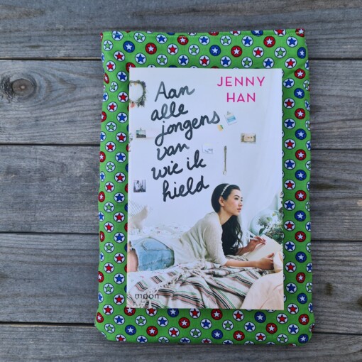 Boekenhoes met Sterrenprint