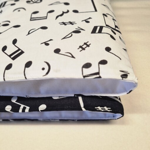 Booksleeve Muzieknoten – Bescherm je boeken met een muzikaal tintje