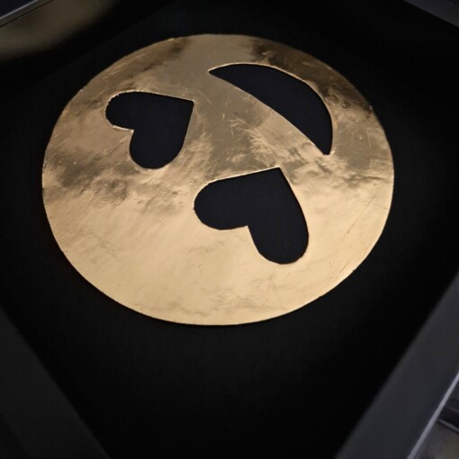 Love smiley emoticon verguld met 23ct goud - popart kunstwerk in lijst