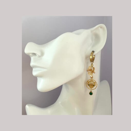 Oorbellen met bloemen en luipaard