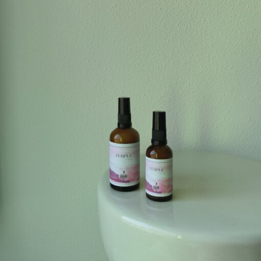 Meditatie en yoga spray Temple Mist met vetiver, frankincense en mirre
