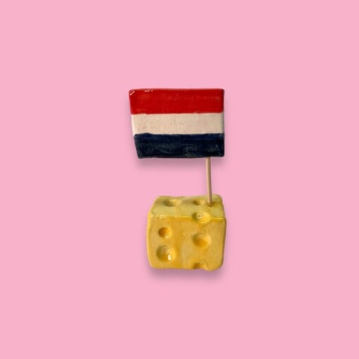 Blokje kaas van keramiek om op te hangen