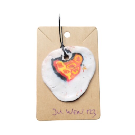 JuWen 2 Oorbellen Uniek handwerk in polymeerklei , een sieraad voor jou of als cadeau