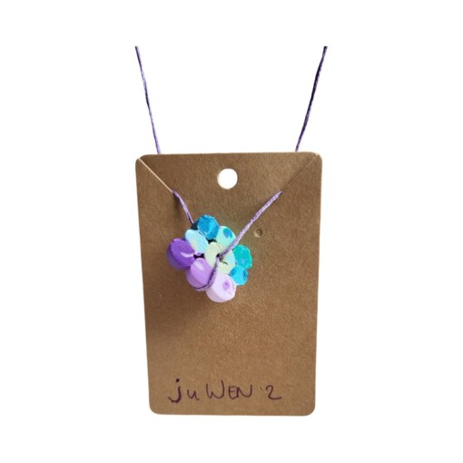 JuWen 2 Oorbellen Uniek handwerk in polymeerklei , een sieraad voor jou of als cadeau