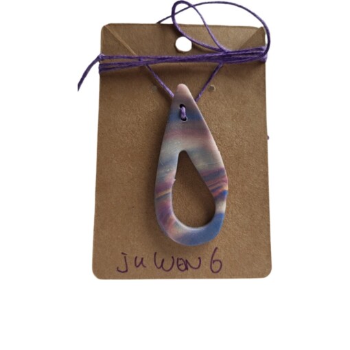 JuWen 2 Oorbellen Uniek handwerk in polymeerklei , een sieraad voor jou of als cadeau