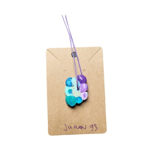 JuWen 2 Oorbellen Uniek handwerk in polymeerklei , een sieraad voor jou of als cadeau