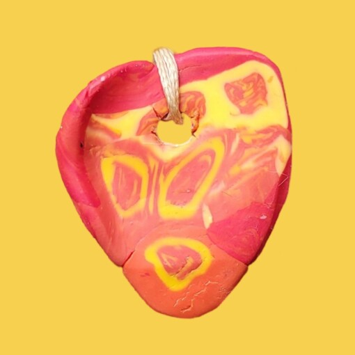 JuWen 2 Oorbellen Uniek handwerk in polymeerklei , een sieraad voor jou of als cadeau