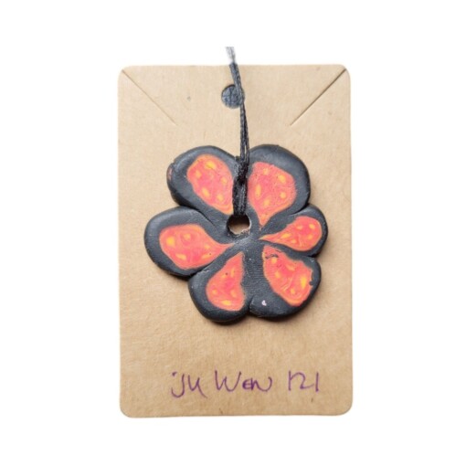 JuWen 2 Oorbellen Uniek handwerk in polymeerklei , een sieraad voor jou of als cadeau