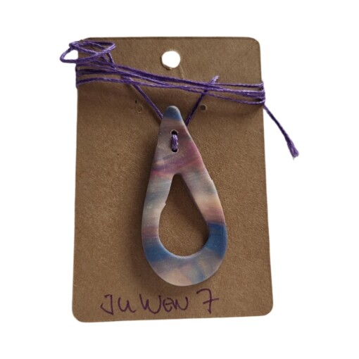 JuWen 2 Oorbellen Uniek handwerk in polymeerklei , een sieraad voor jou of als cadeau