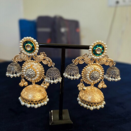 Kashmiri jhumka, oorbellen