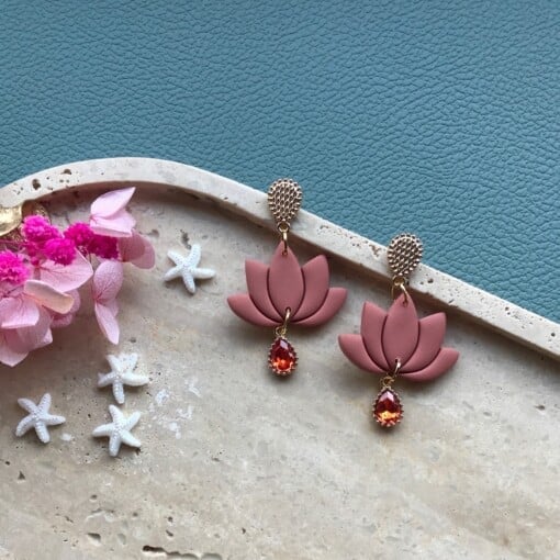 Lotus oorbellen burnt orange