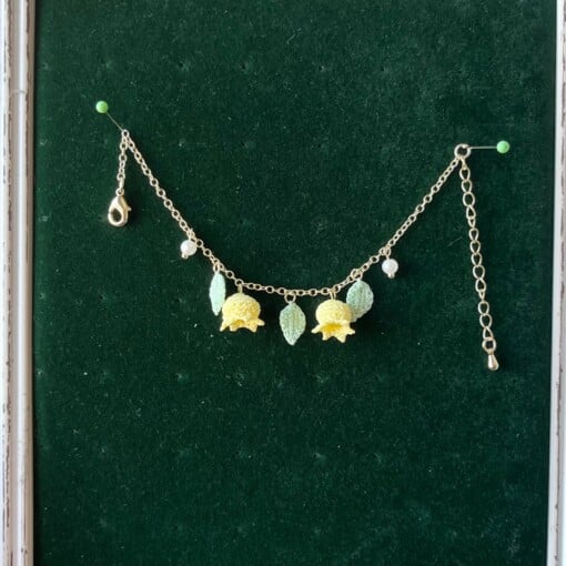 Micro Gehaakte Lelietjes-van-Dalen Armband