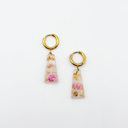Oorbellen met Toelopende Hangers en Echte Bloemen