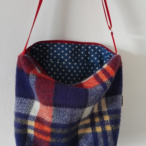 Crossover tas van vintage deken.