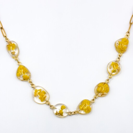Ketting met Stenen Gevuld met Echte Bloemen uit Utrecht (The Blossom Chapter))