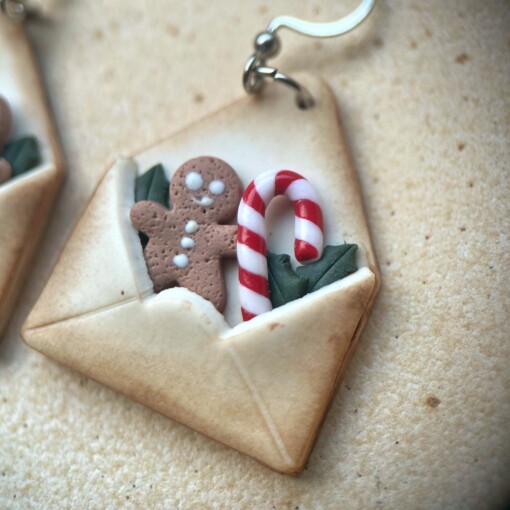 Kerst envelop oorbellen