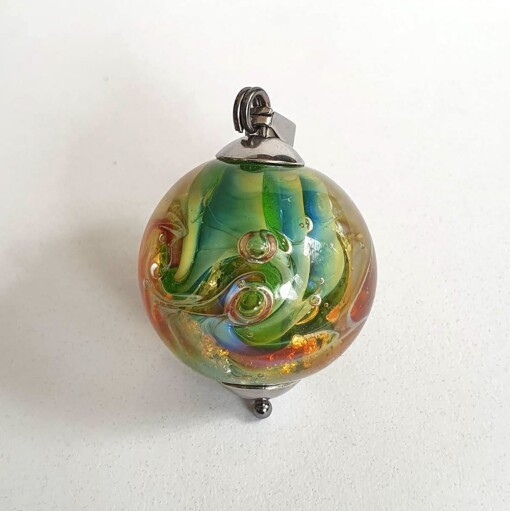 Hanger glaskraal zilverglas opaal groen-goud