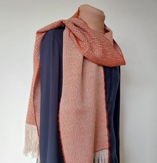 Oranje shawl handgemaakt
