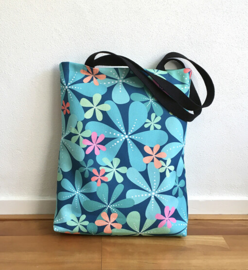 Tas met groene bloemenprint