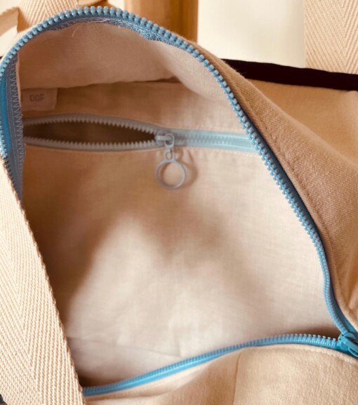 Super grote  tas van hergebruikte stoffen – gevoerde weekendtas met rits & lange hengsels