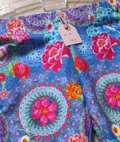 Flared legging- flared broekje - gehaakte bloemenprint - blauw- ibiza vibes