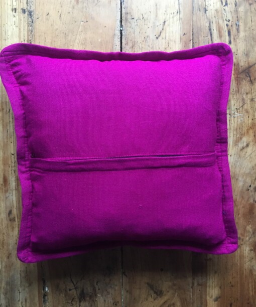 Fuschia donker blauw mexicaanse kussenhoes uit de Chiapas regio