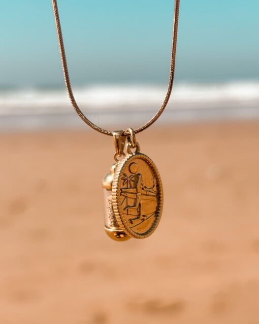 Laguna Beach Pendant ketting Skategirl goud