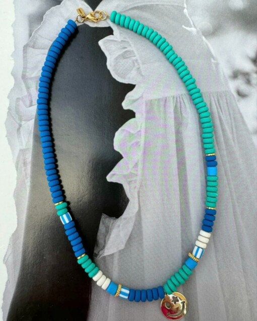 Trendy ketting met smiley bedel handmade