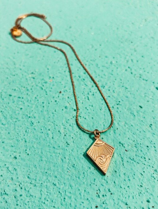 Oceaan Follow The Sun Ketting Goud