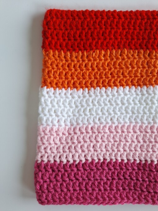 Gehaakte muts 'Lesbian flag'