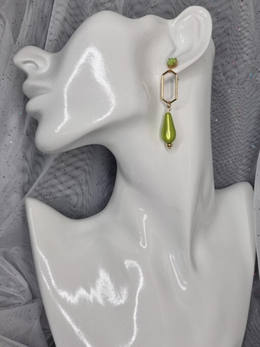 Statement oorbellen polaris en Swarovski - lime groen