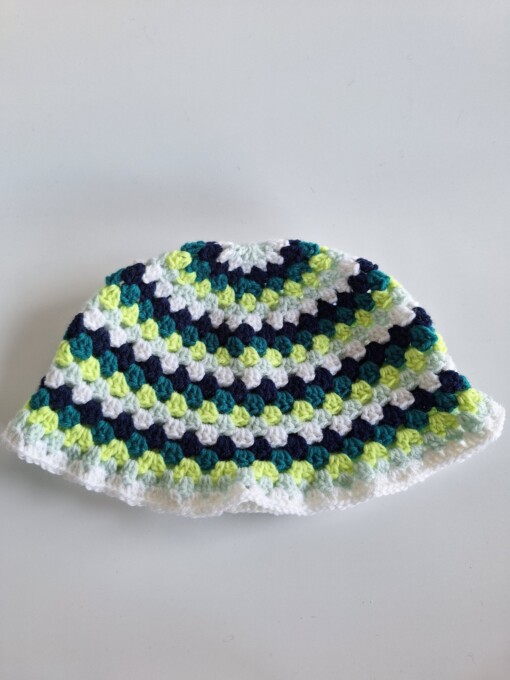 Gehaakte bucket hat 'Kiwi'