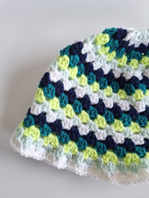 Gehaakte bucket hat 'Kiwi'